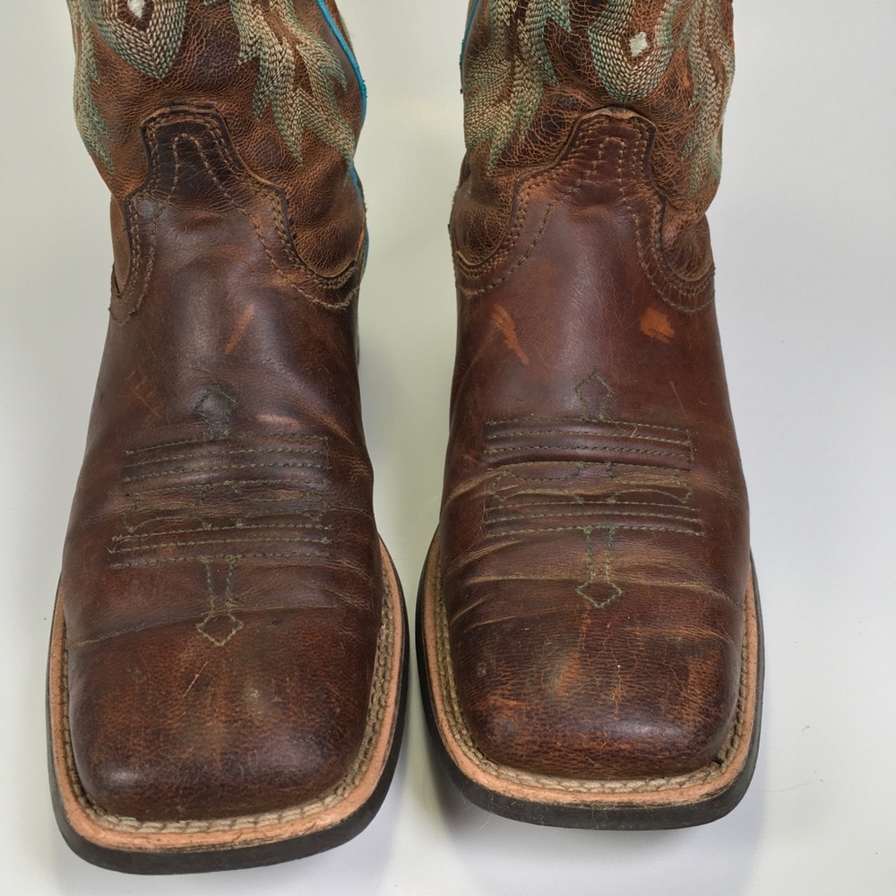 Ariat Brown Leather Western Boots with Turquoise Stitching - Picture 5 of 8